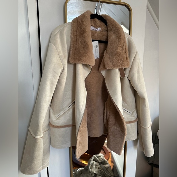 Sherpa Jacket - Picture 1 of 2